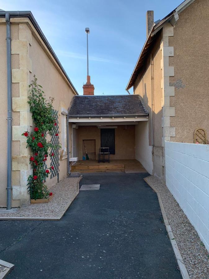 Studio Gallieni La Châtre Extérieur photo